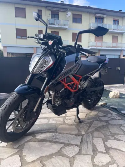 KTM 125 Duke (2021 - 23) usata