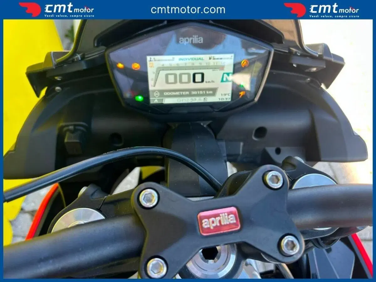 Aprilia Tuono 660 Factory (2022 - 24) (5)