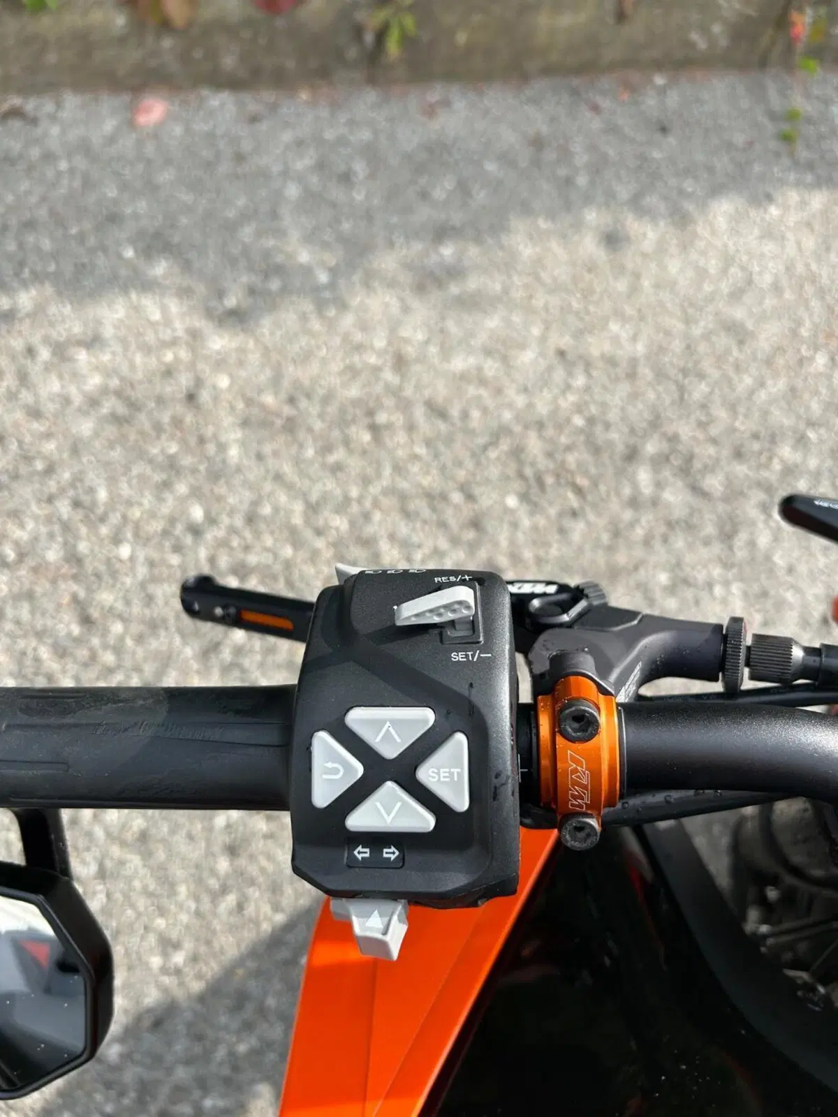 KTM 790 Duke L (2023 - 24) (7)