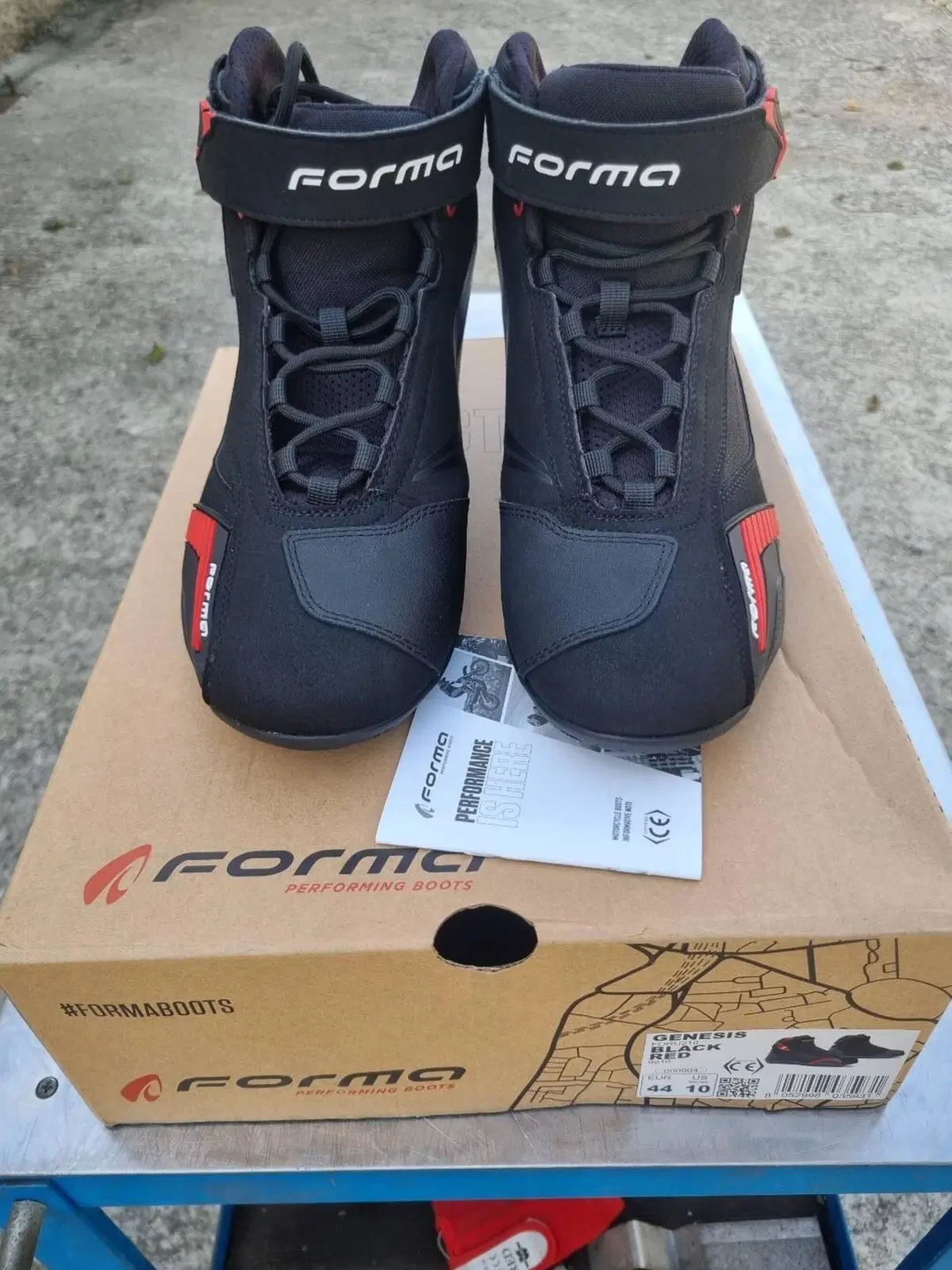 Scarpe da moto modello Forma Genesis taglia 44