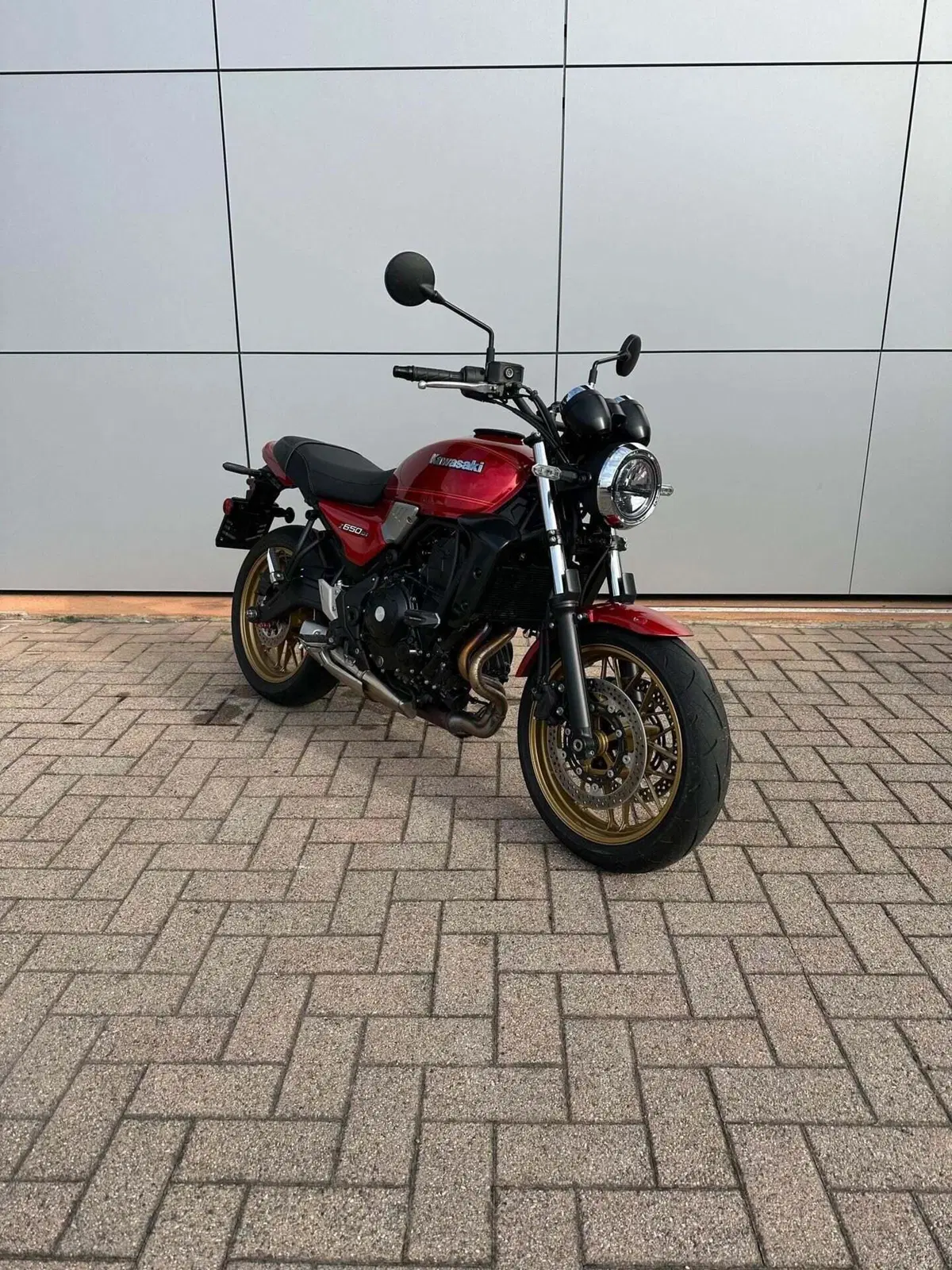 Kawasaki Z 650 RS (2022 - 24) (2)