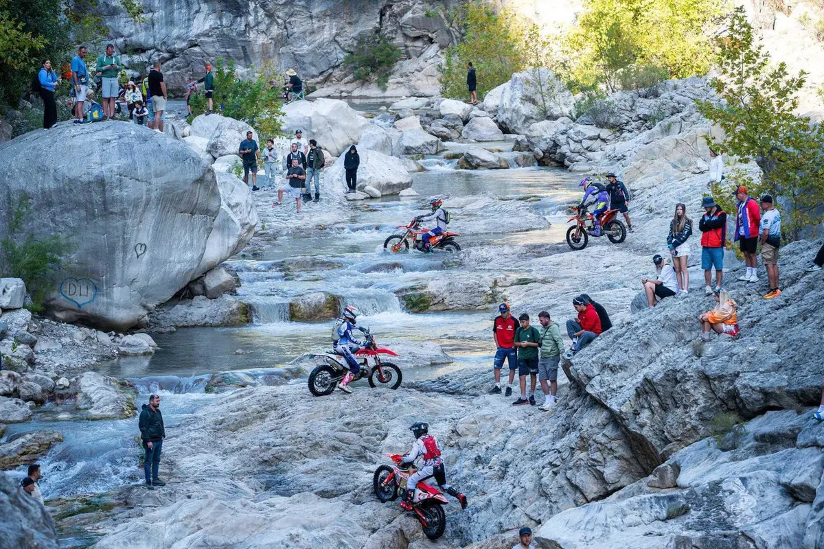 Mondiale Hard Enduro. Ep.7. Sea To Sky, Ancora Manuel Lettenbichler (10)