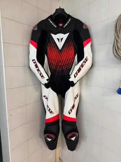 Tuta intera dainese
