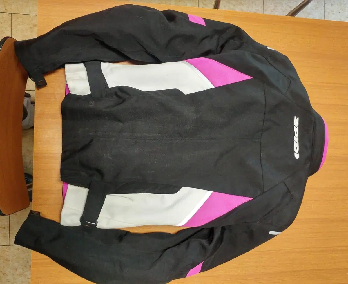 Giubbotto moto per donna marca Spidi taglia S (2)