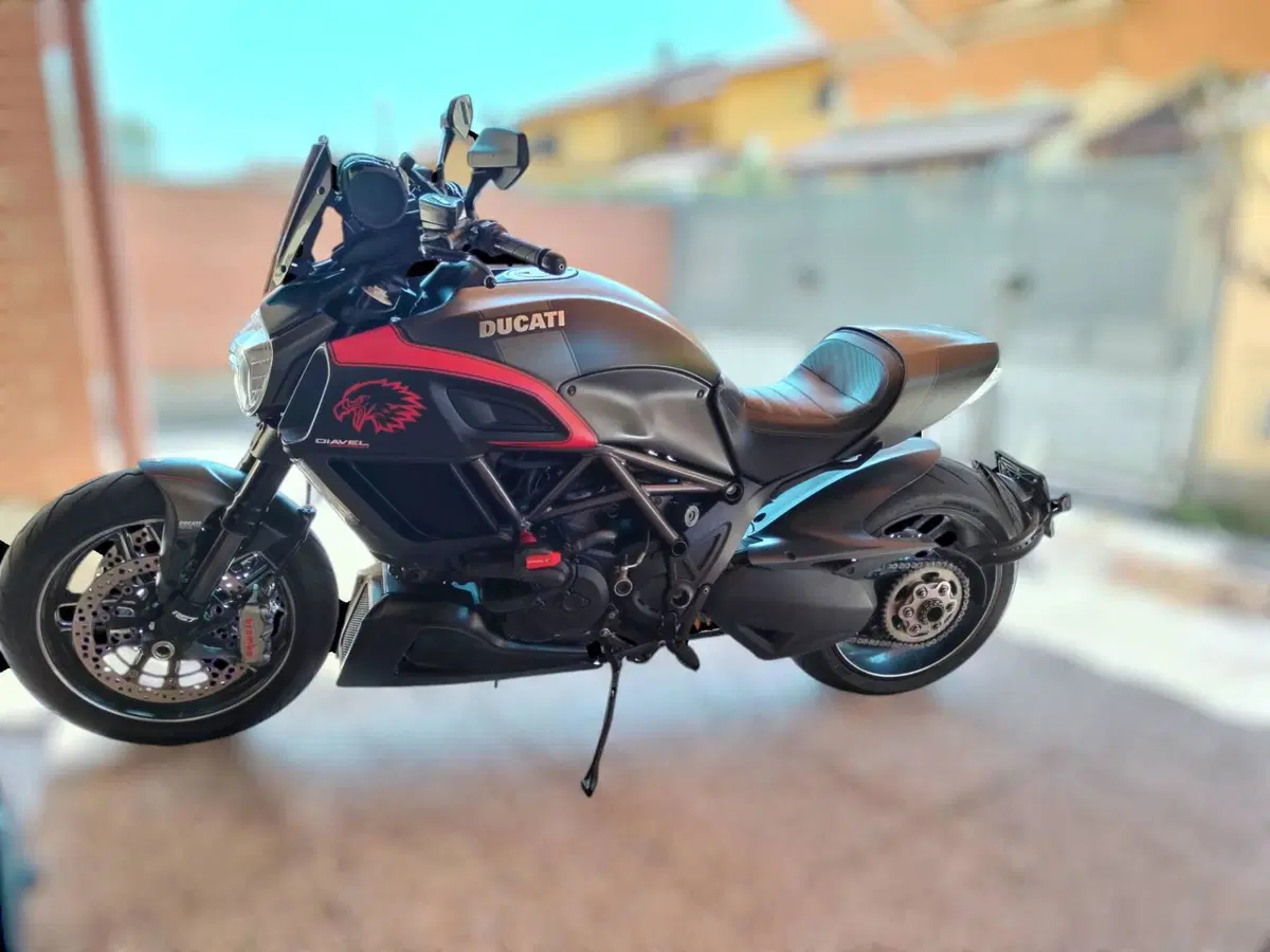 Ducati Diavel 1200 Carbon (2014 - 16) (3)