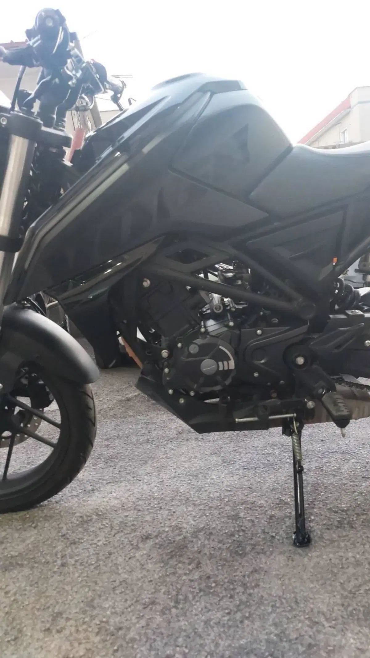 Voge Brivido 125R (2023 - 26) (4)