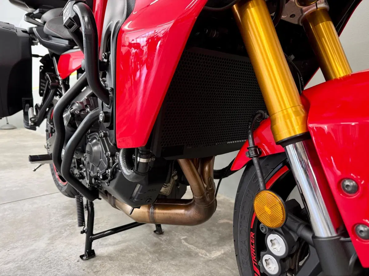 Yamaha Tracer 9 GT (2021 - 24) (4)