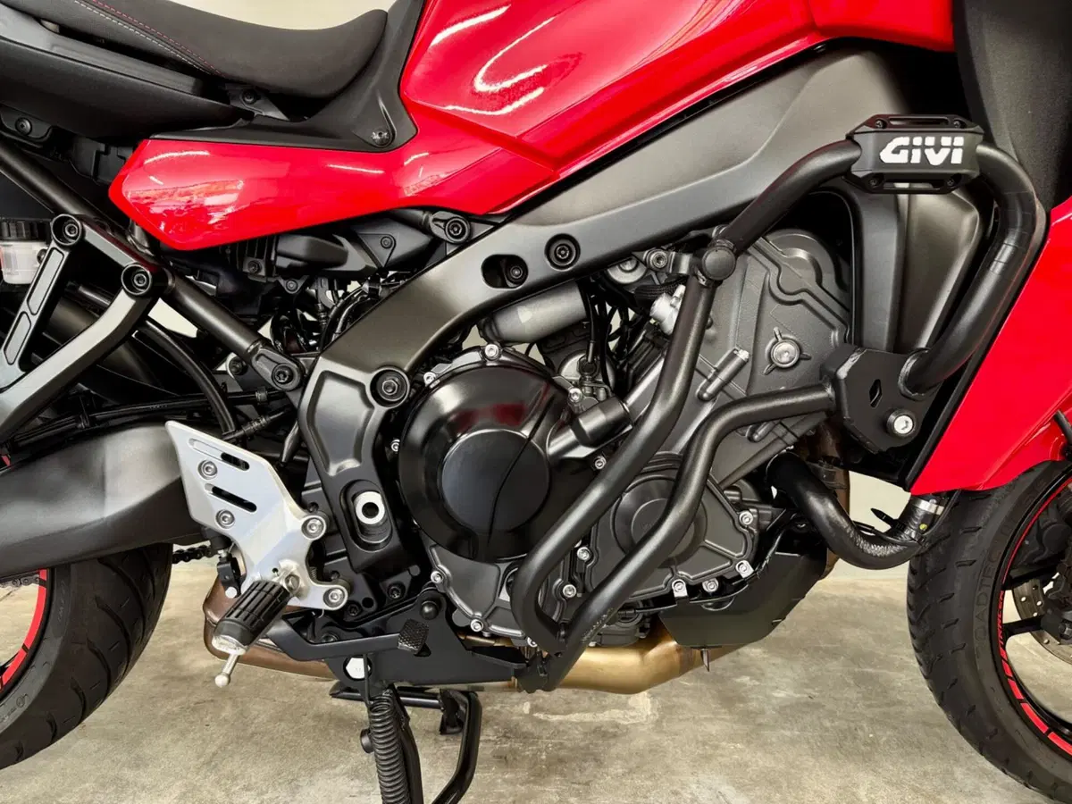 Yamaha Tracer 9 GT (2021 - 24) (6)