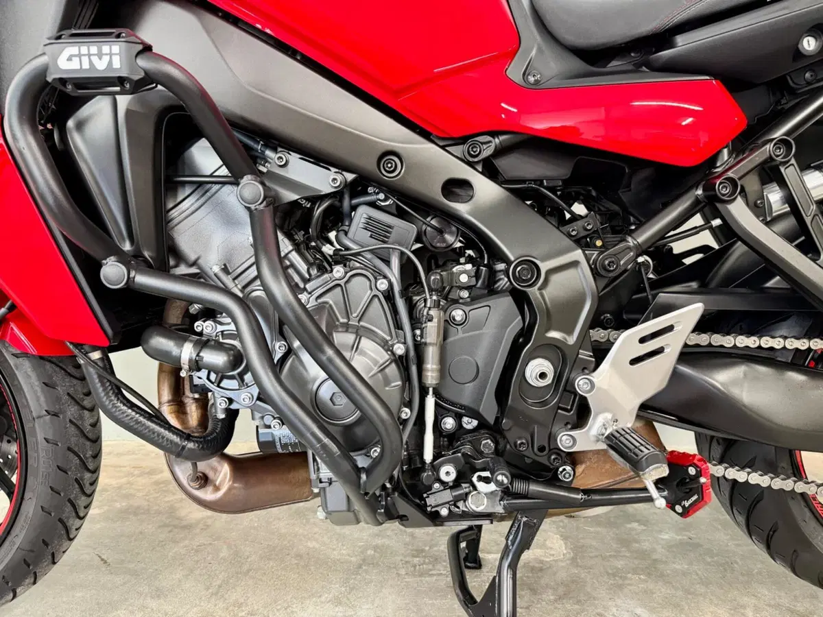 Yamaha Tracer 9 GT (2021 - 24) (12)