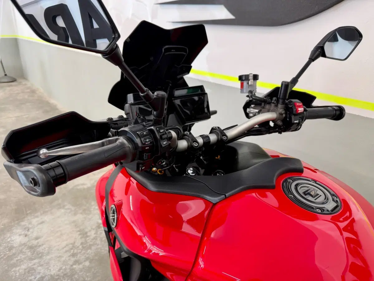 Yamaha Tracer 9 GT (2021 - 24) (14)