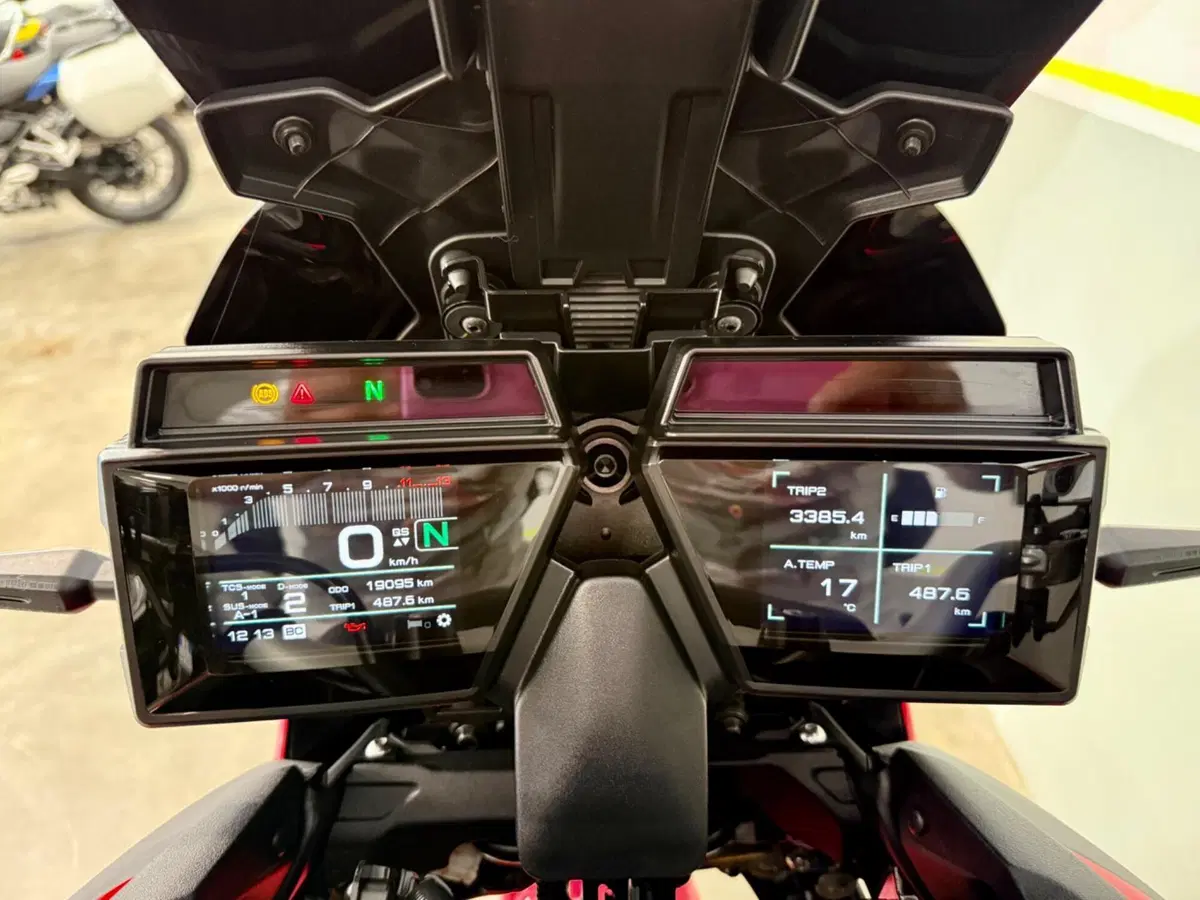 Yamaha Tracer 9 GT (2021 - 24) (15)