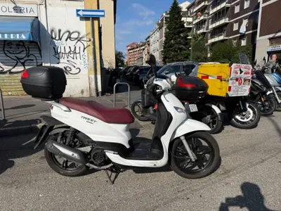 Peugeot Tweet 125 (2014 - 17) usata