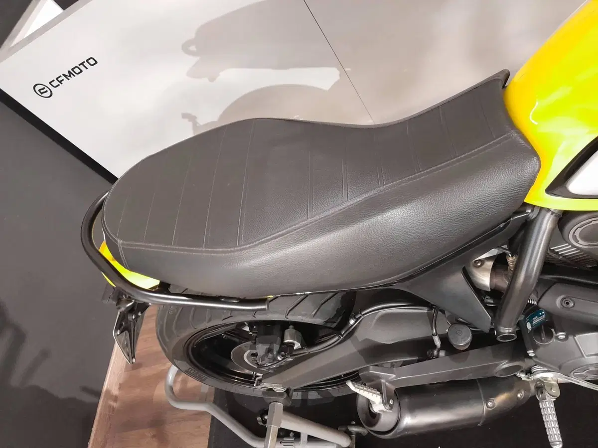 Ducati Scrambler 800 Icon (2015 - 16) (9)