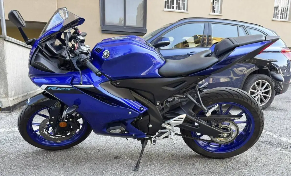 Yamaha YZF R125 (2023 - 26) (3)