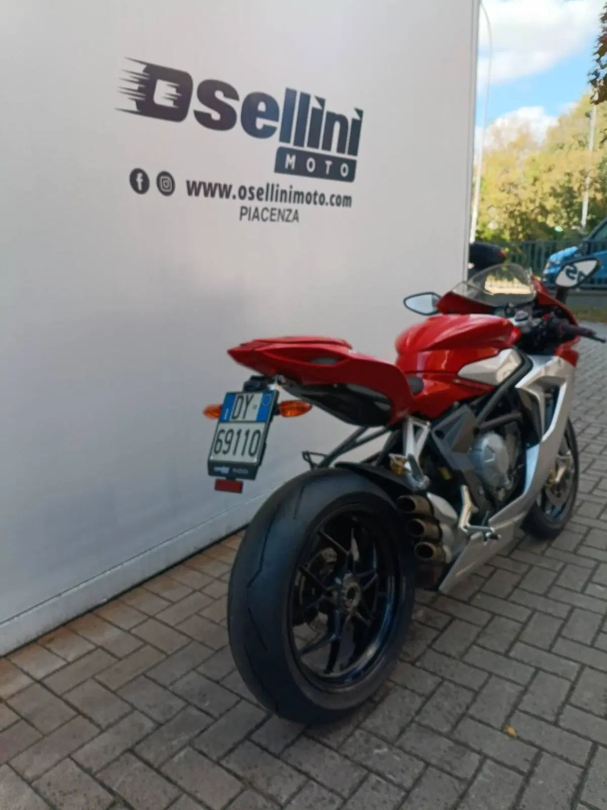MV Agusta F3 675 (2011 - 15) (5)