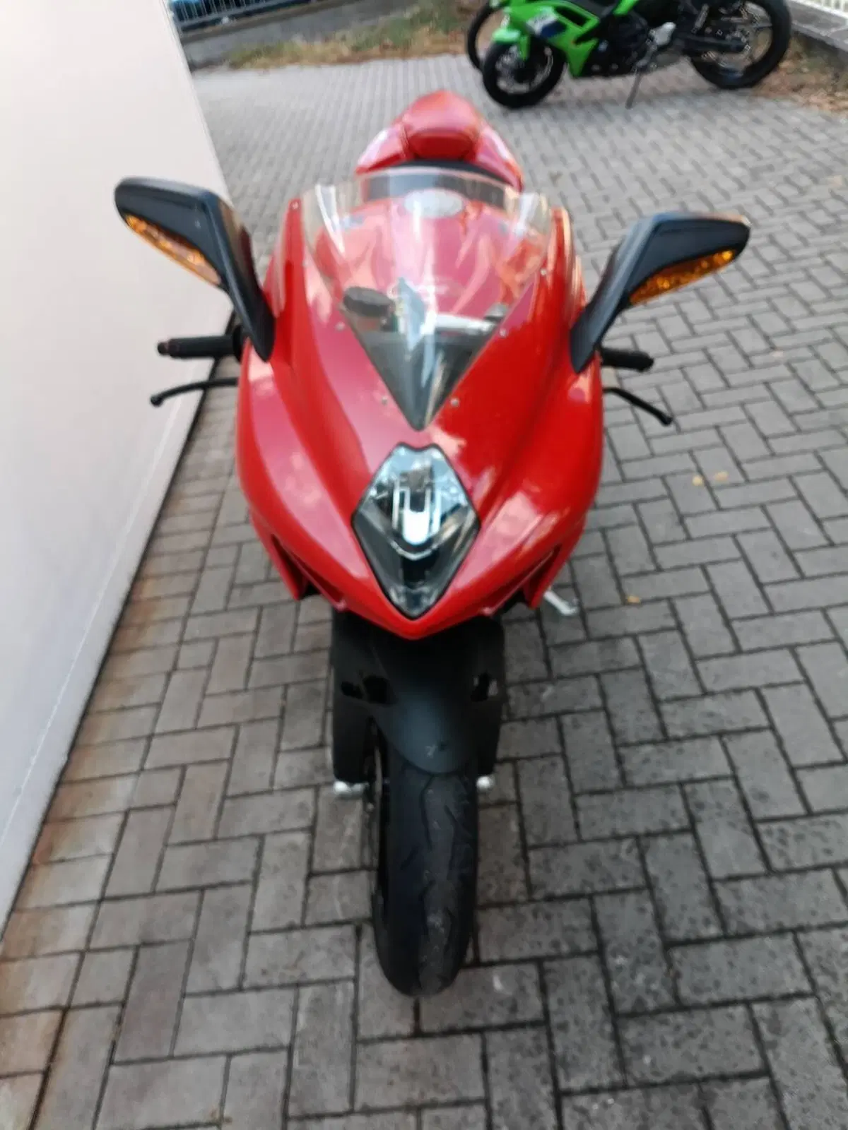 MV Agusta F3 675 (2011 - 15) (9)