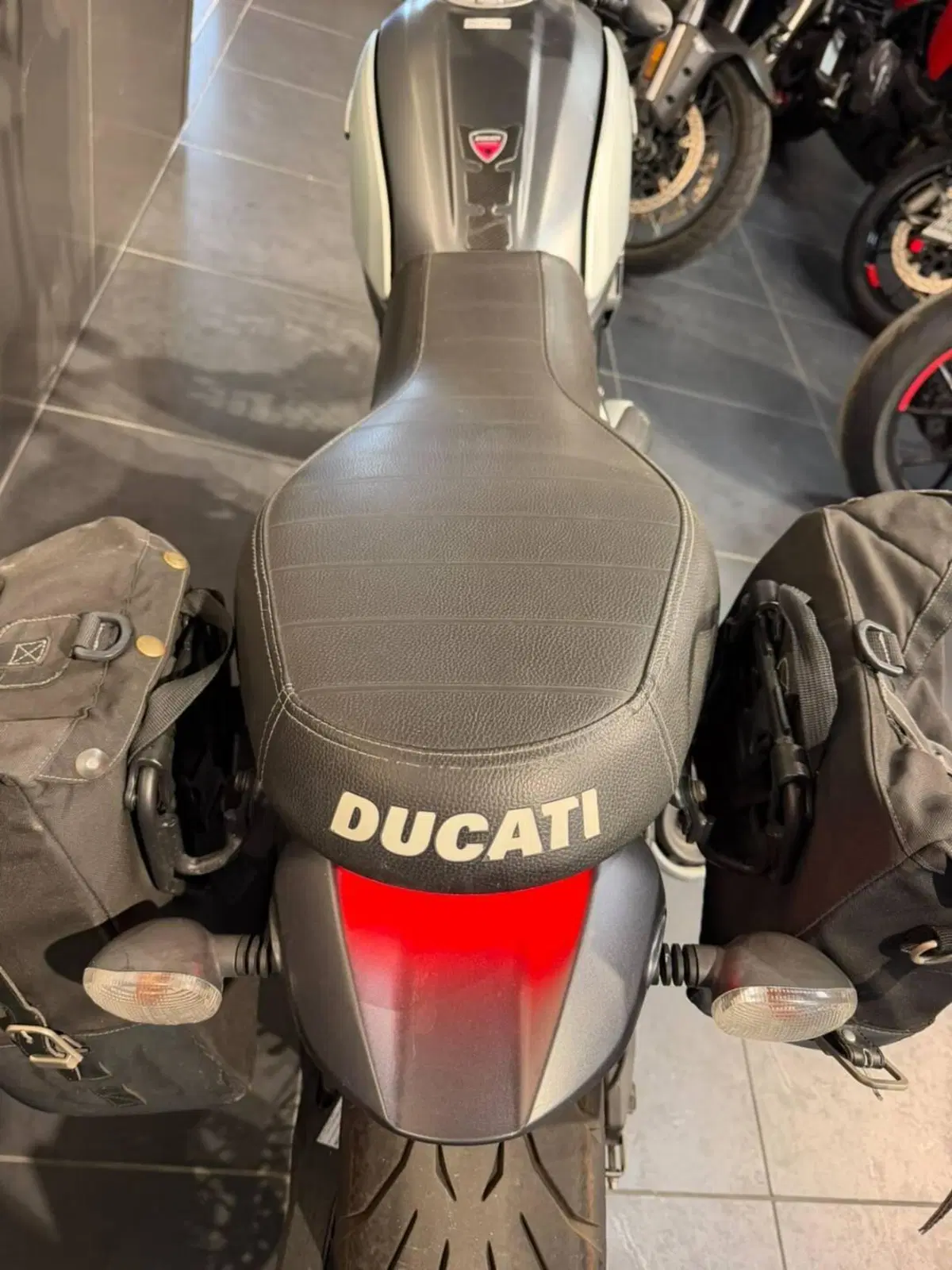 Ducati Scrambler 800 Street Classic (2017 - 18) (14)