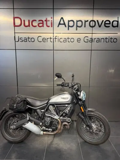 Ducati Scrambler 800 Street Classic (2017 - 18) usata