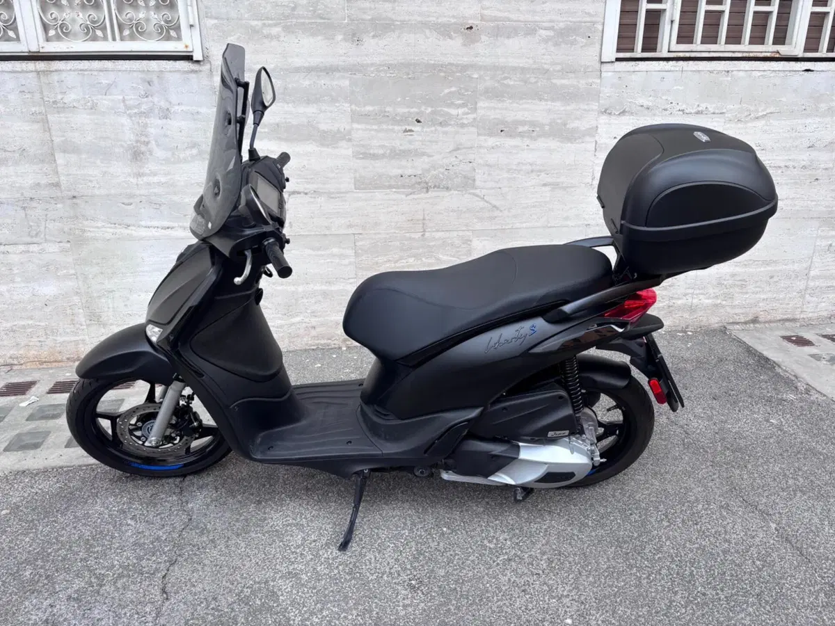 Piaggio Liberty 125 S (2025 - 26) (3)