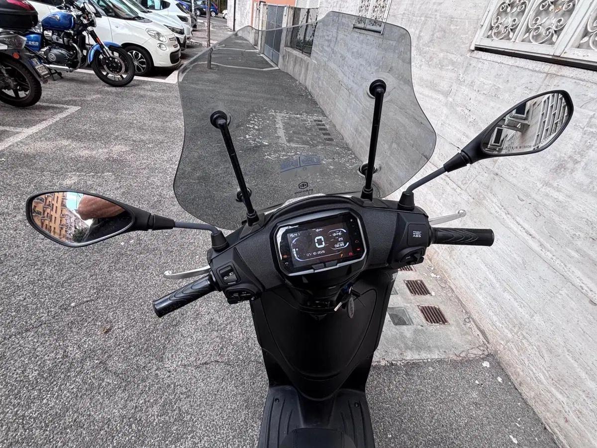 Piaggio Liberty 125 S (2025 - 26) (7)