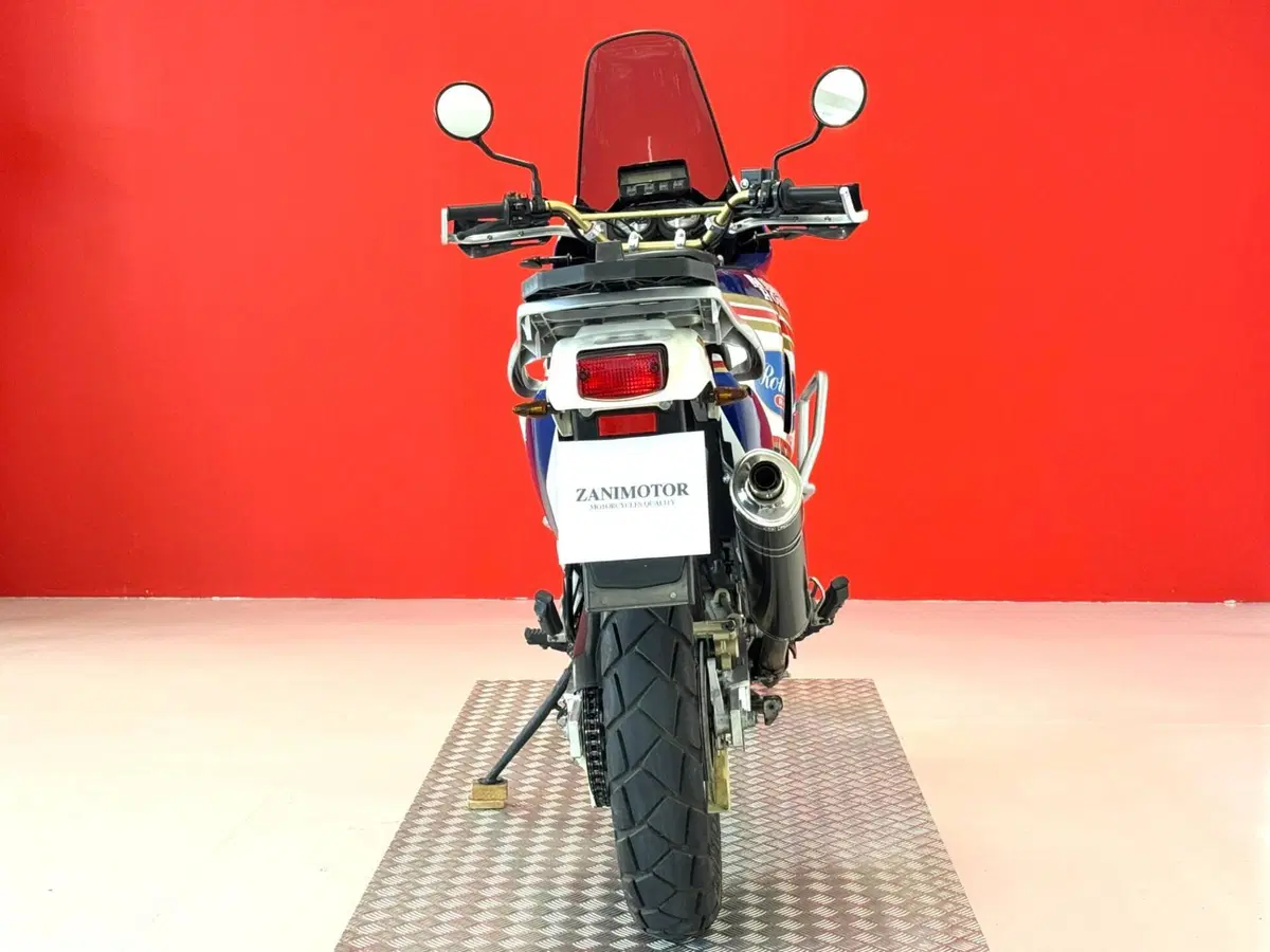 Honda Africa Twin XRV 750 (1996 - 02) (7)