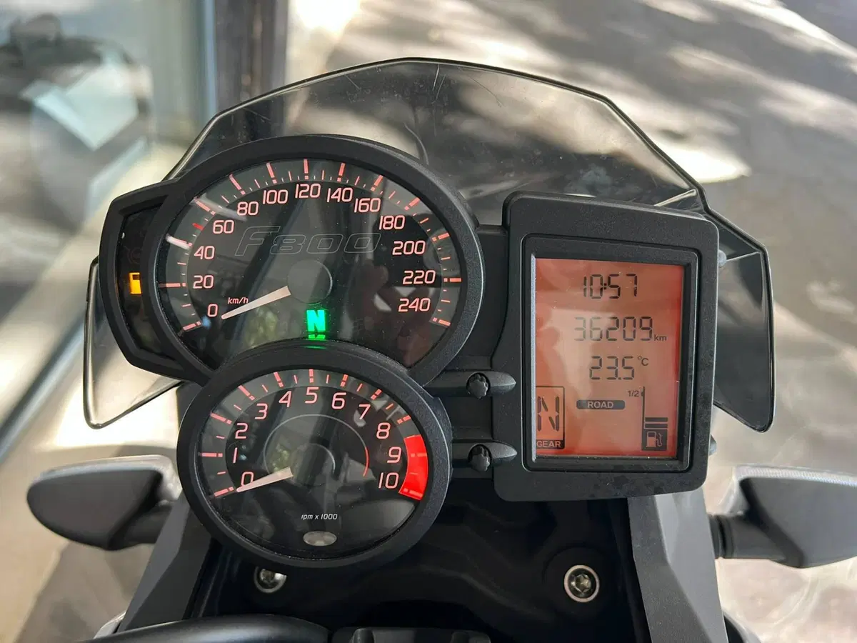 Bmw F 800 R (2017 - 20) (4)
