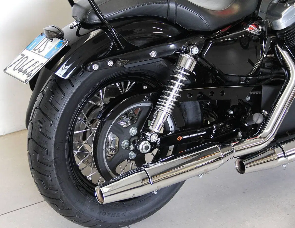 Harley-Davidson 1200 Forty-Eight (2010 - 15) (3)