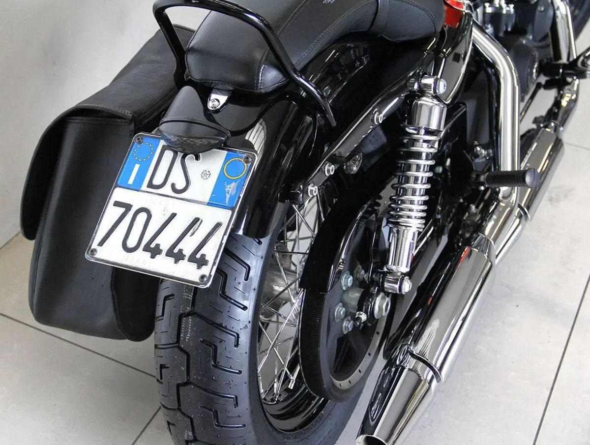 Harley-Davidson 1200 Forty-Eight (2010 - 15) (6)