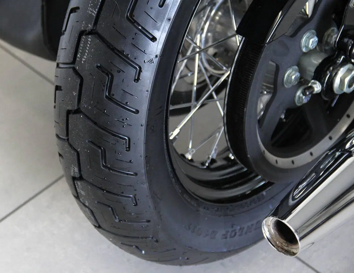 Harley-Davidson 1200 Forty-Eight (2010 - 15) (10)