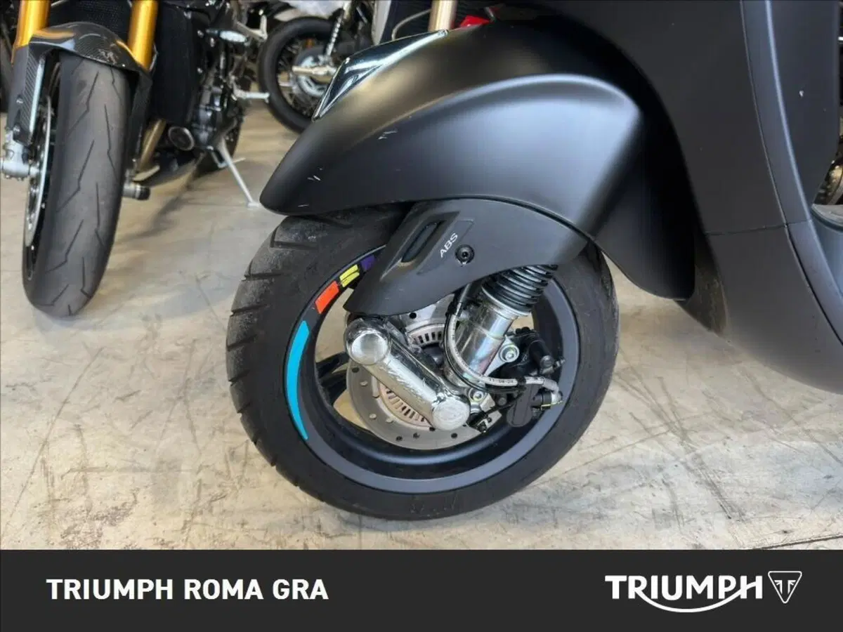 Vespa Primavera 150 3V ie Sport ABS (2021 - 22) (7)