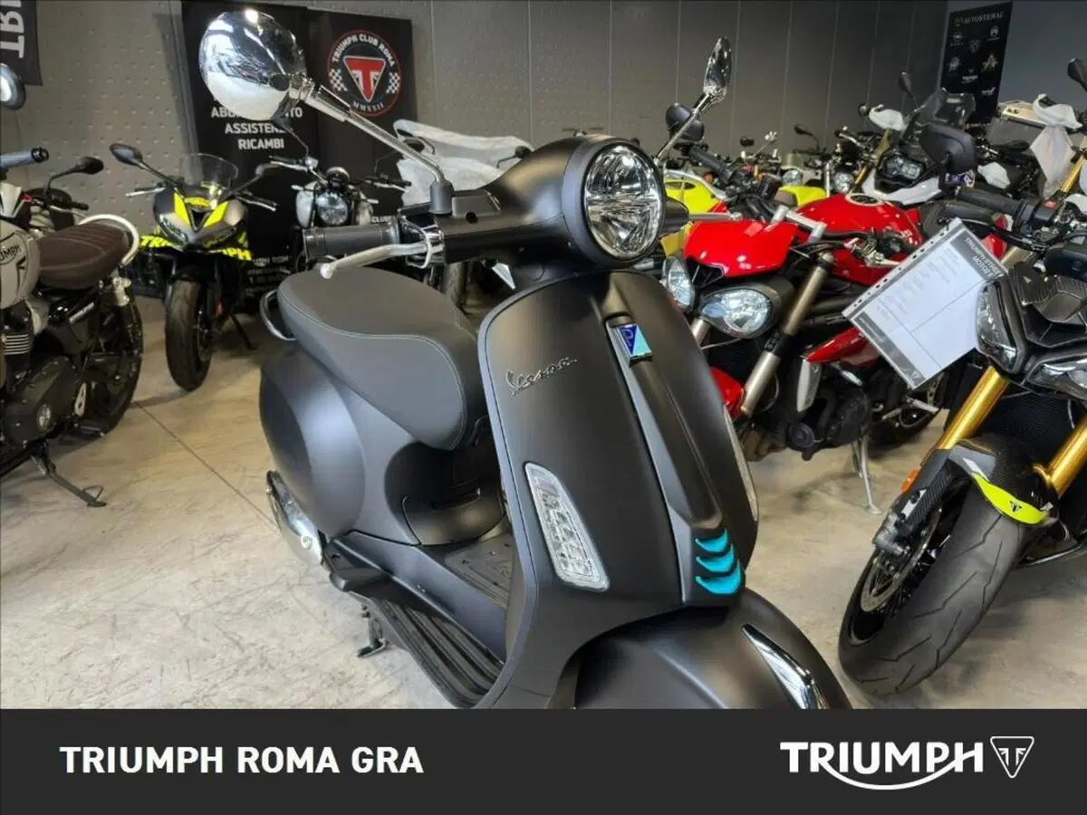 Vespa Primavera 150 3V ie Sport ABS (2021 - 22) (10)