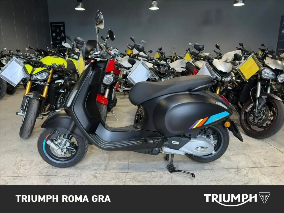 Vespa Primavera 150 3V ie Sport ABS (2021 - 22) (3)