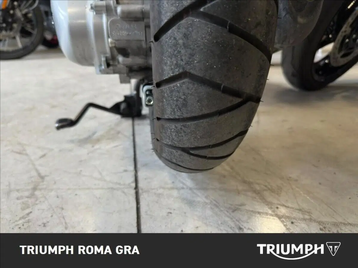 Vespa Primavera 150 3V ie Sport ABS (2021 - 22) (23)
