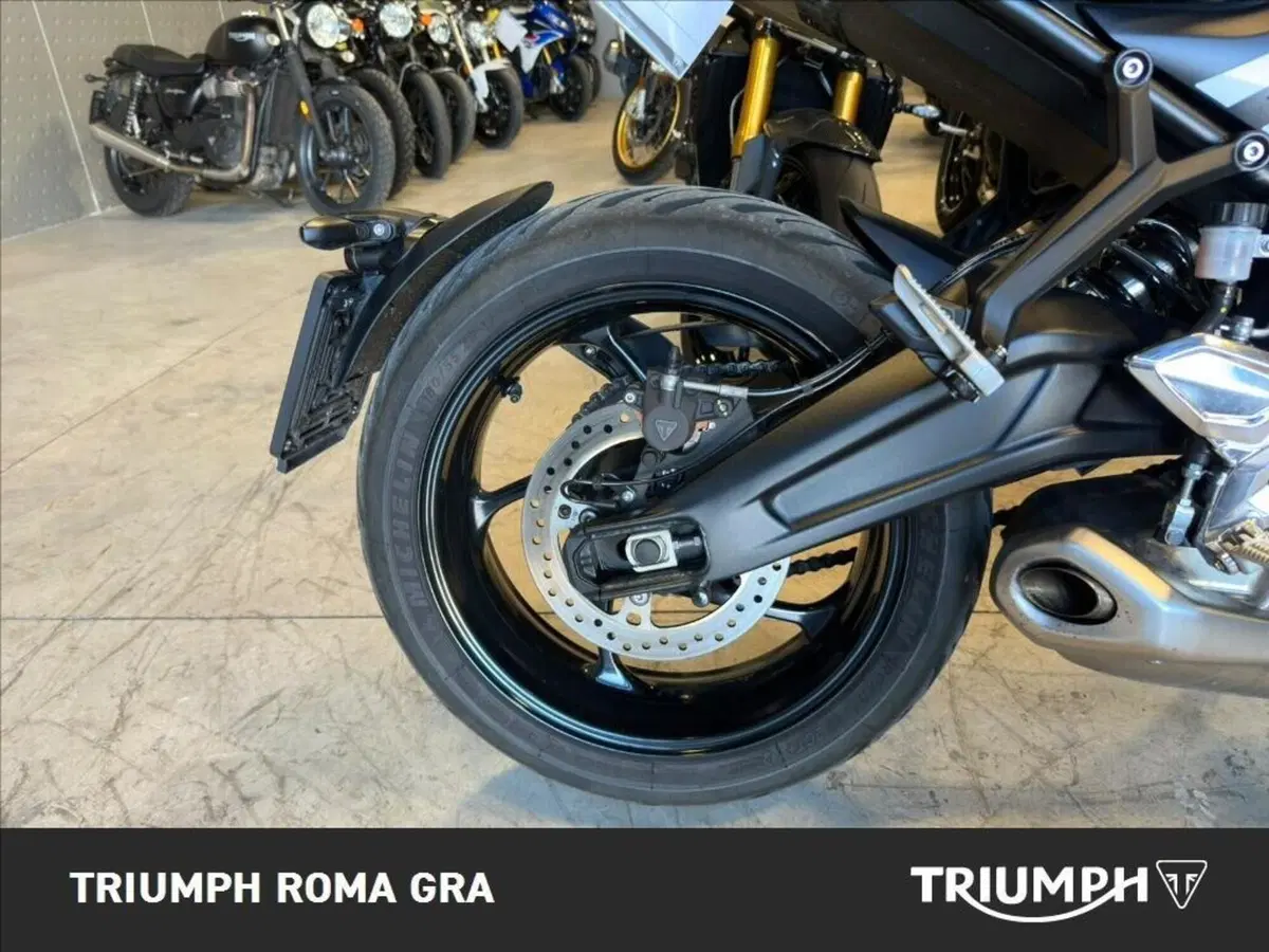 Triumph Trident 660 (2026) (9)