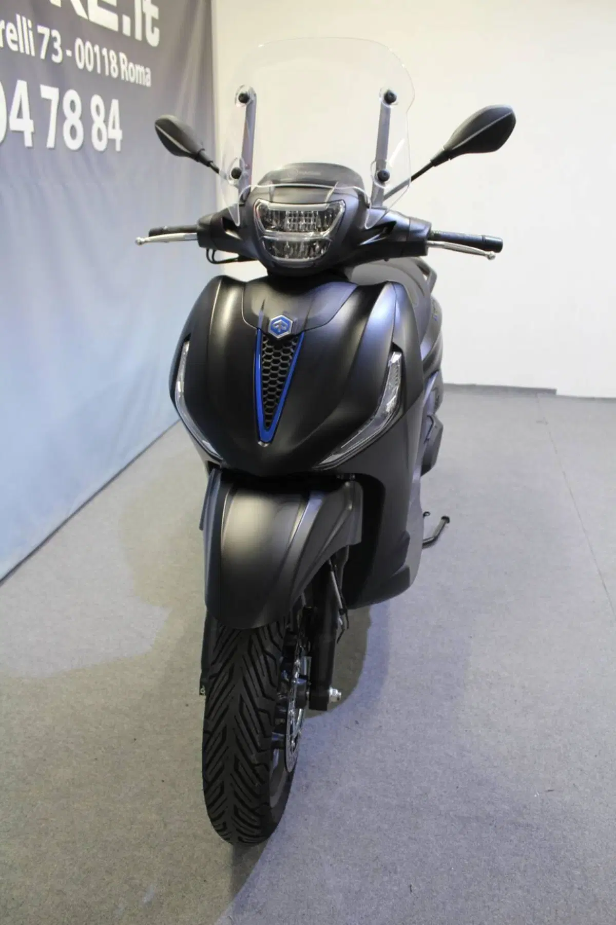 Piaggio Beverly 400 (2025 - 26) (13)