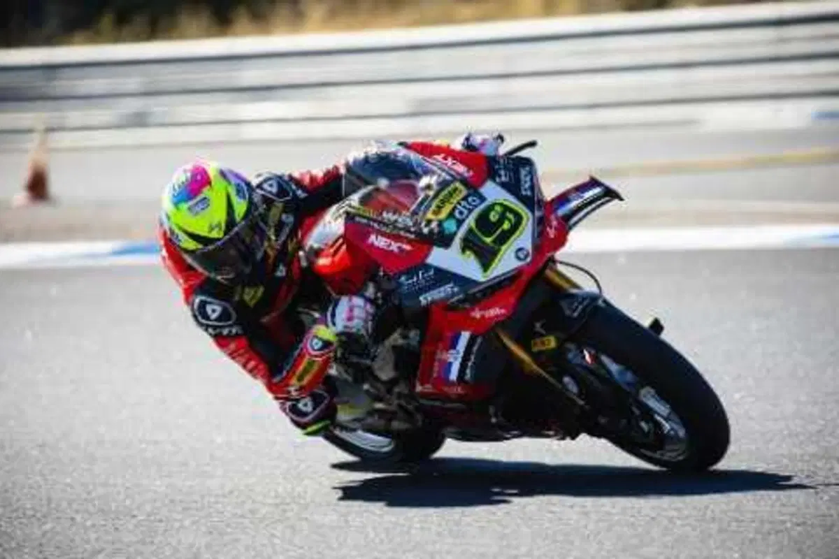 SBK, le pagelle dell’Estoril: ennesima lode a Nicolò Bulega [GALLERY] (4)