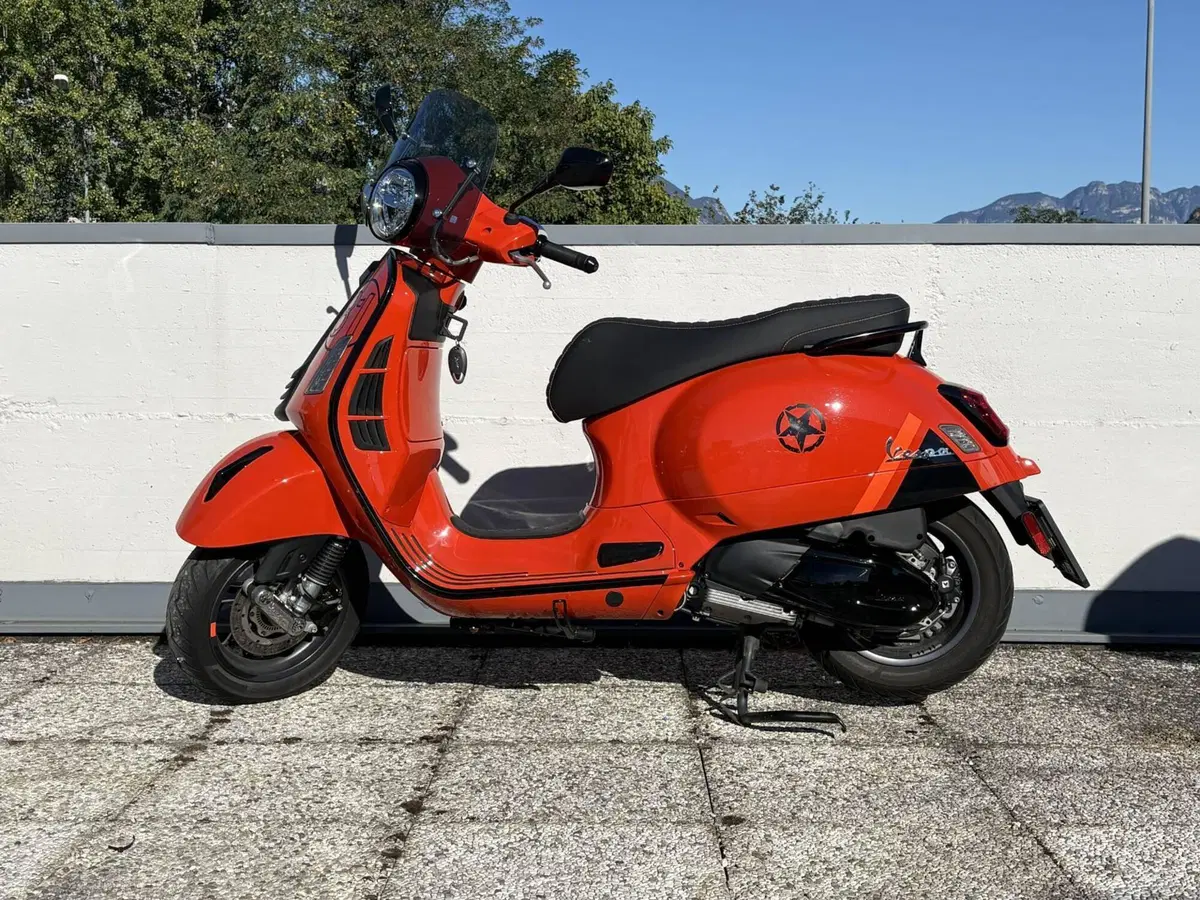 Vespa GTS 300 Super Sport (2023 - 24) (3)