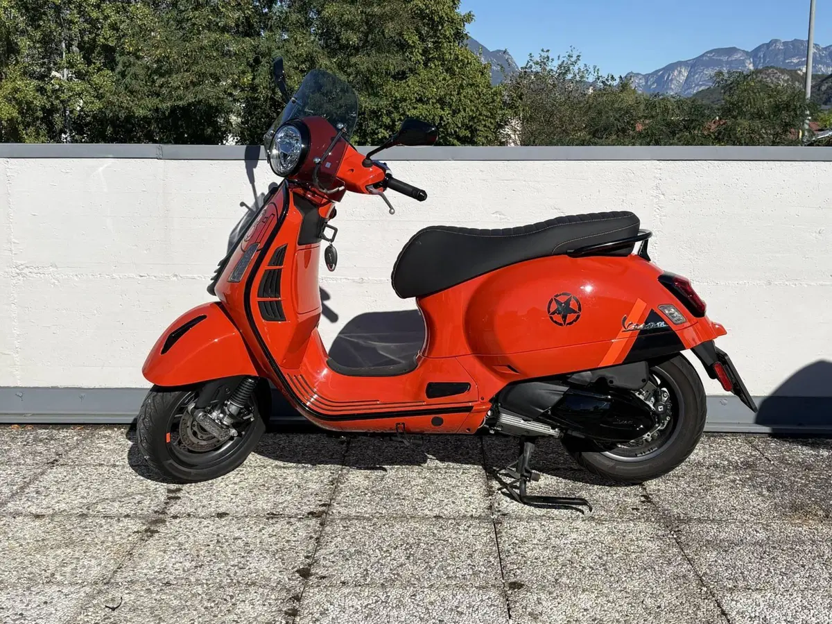 Vespa GTS 300 Super Sport (2023 - 24) (4)