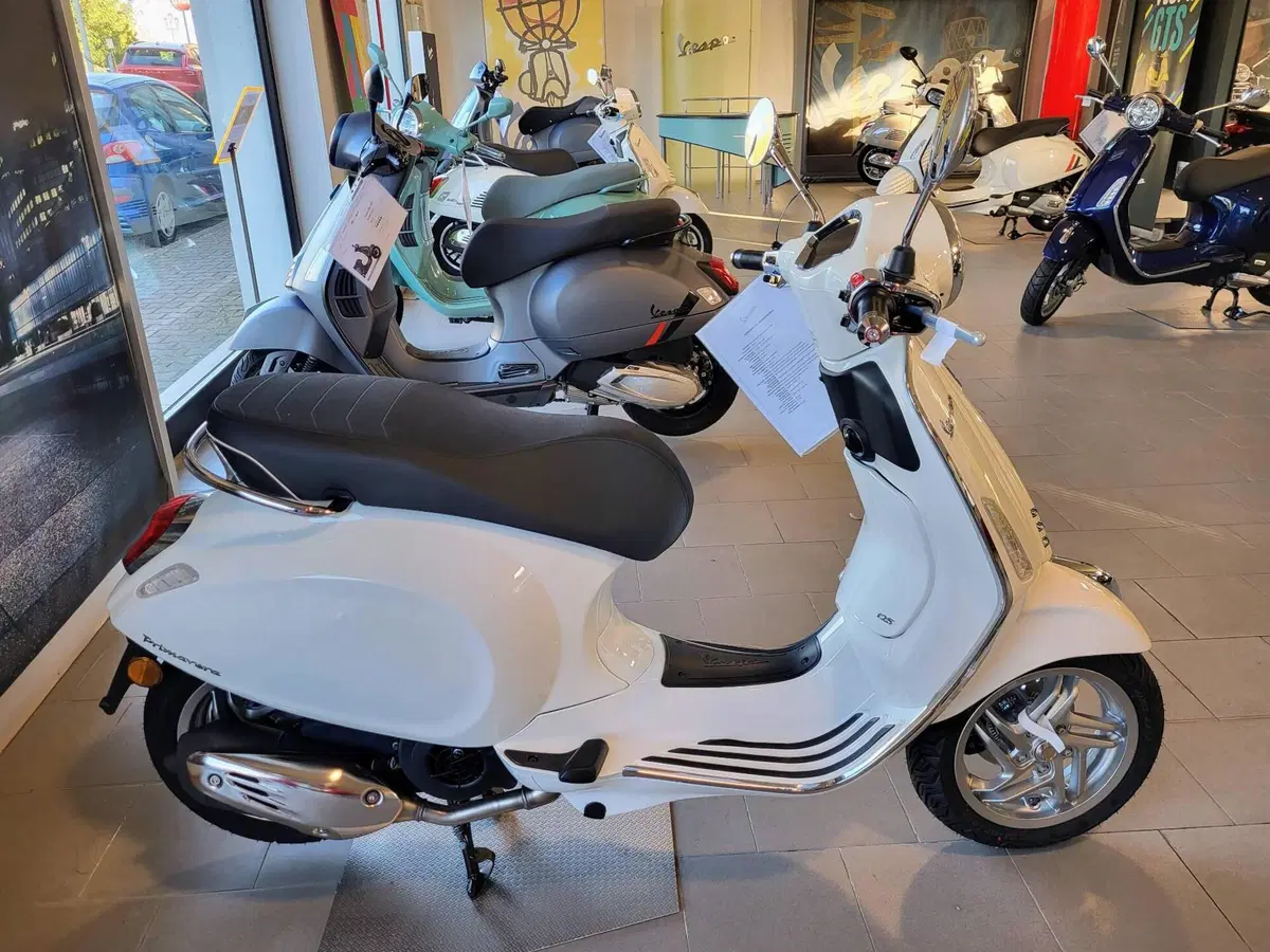 Vespa Primavera 125 (2026)