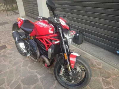 Ducati Monster 1200 R (2016 - 19) usata