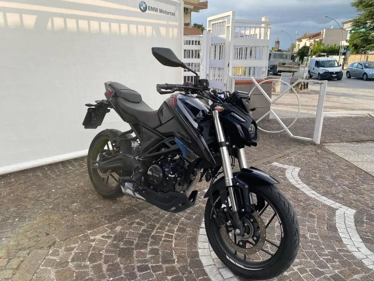 Voge Brivido 125R (2023 - 26) (2)