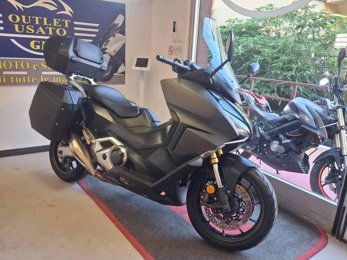Honda Forza 750 DCT (2021 - 24) (2)