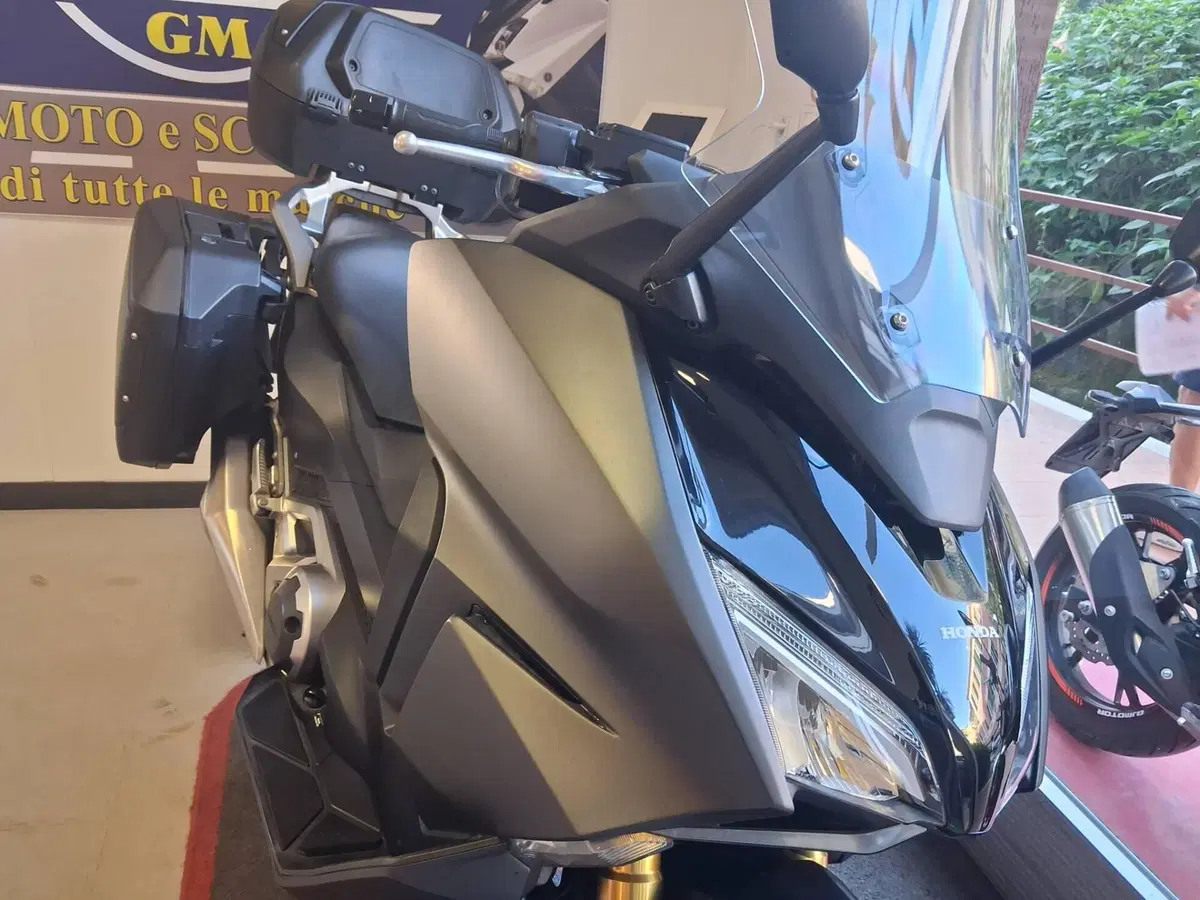 Honda Forza 750 DCT (2021 - 24) (8)