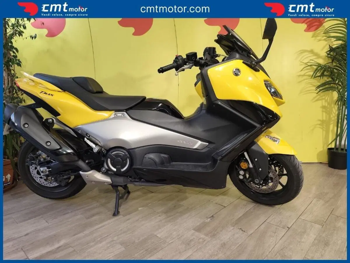Yamaha T-Max 560 (2022 - 24)