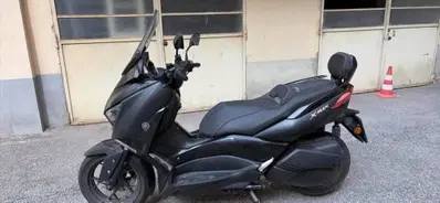 Yamaha X-Max 300 Tech Max (2020) usata