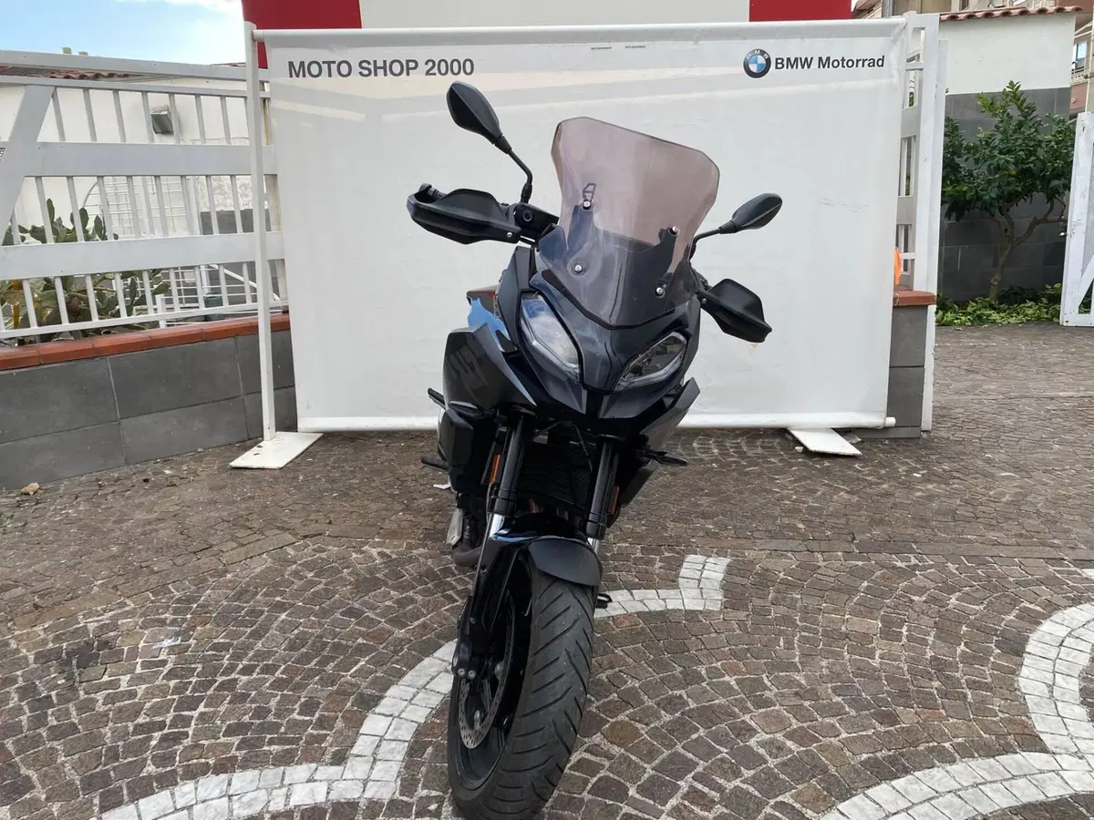 Bmw F 900 XR (2025 - 27) (4)