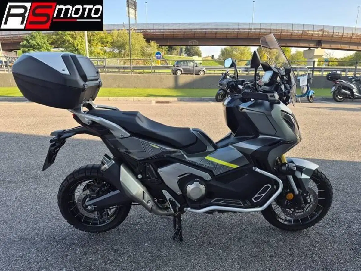 Honda X-ADV 750 DCT Adventure (2021 - 24) (3)