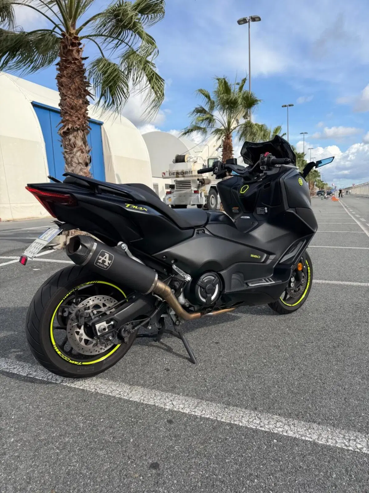 Yamaha T-Max 560 (2022 - 24)