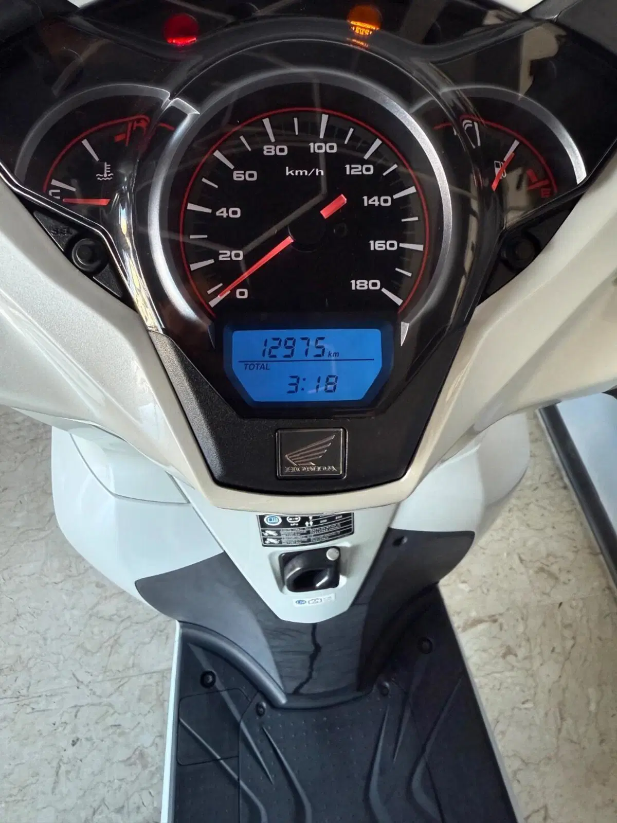 Honda SH 300 i ABS (2016 - 20) (4)