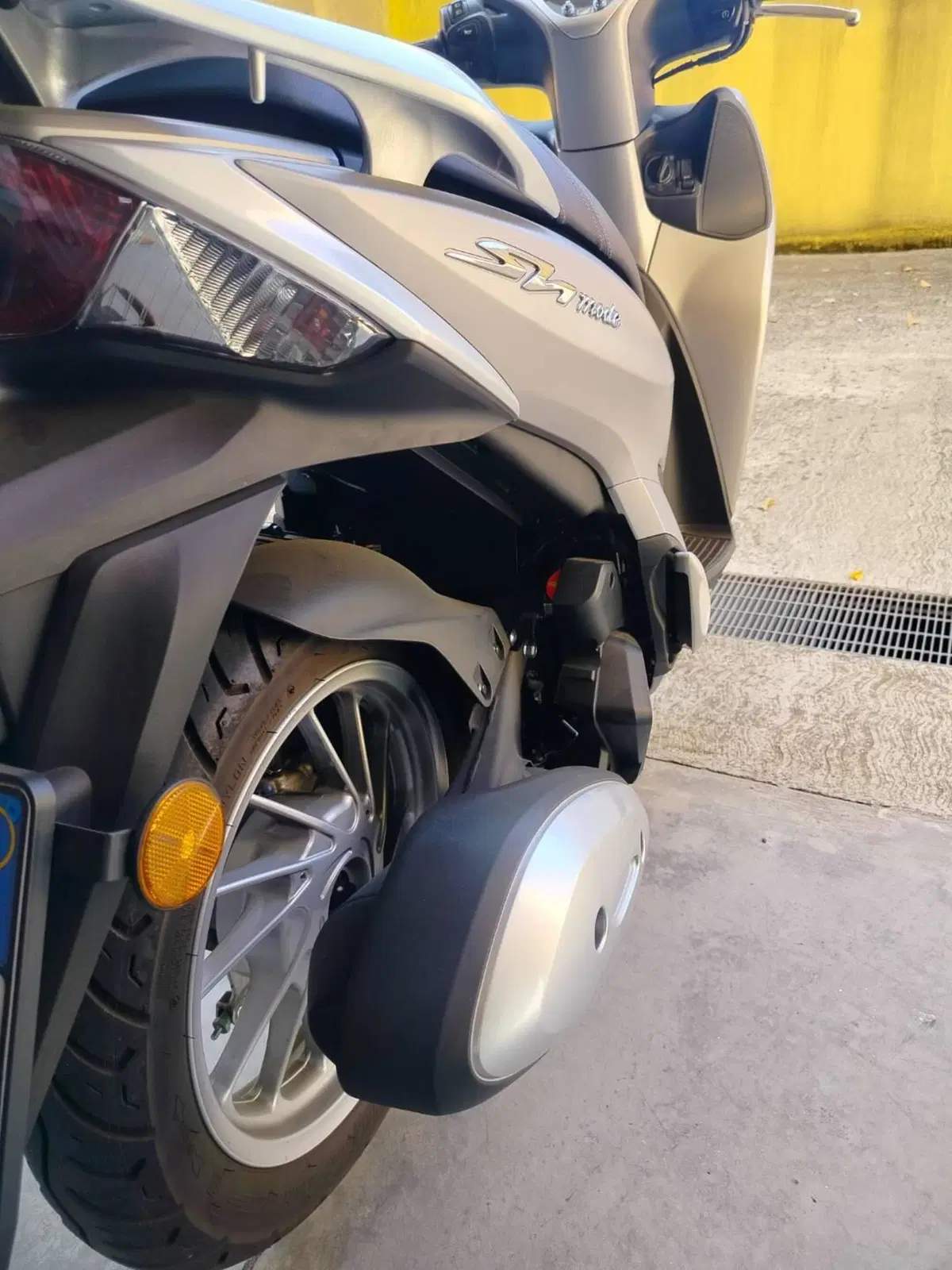 Honda SH 125 Mode (2021 - 23) (9)